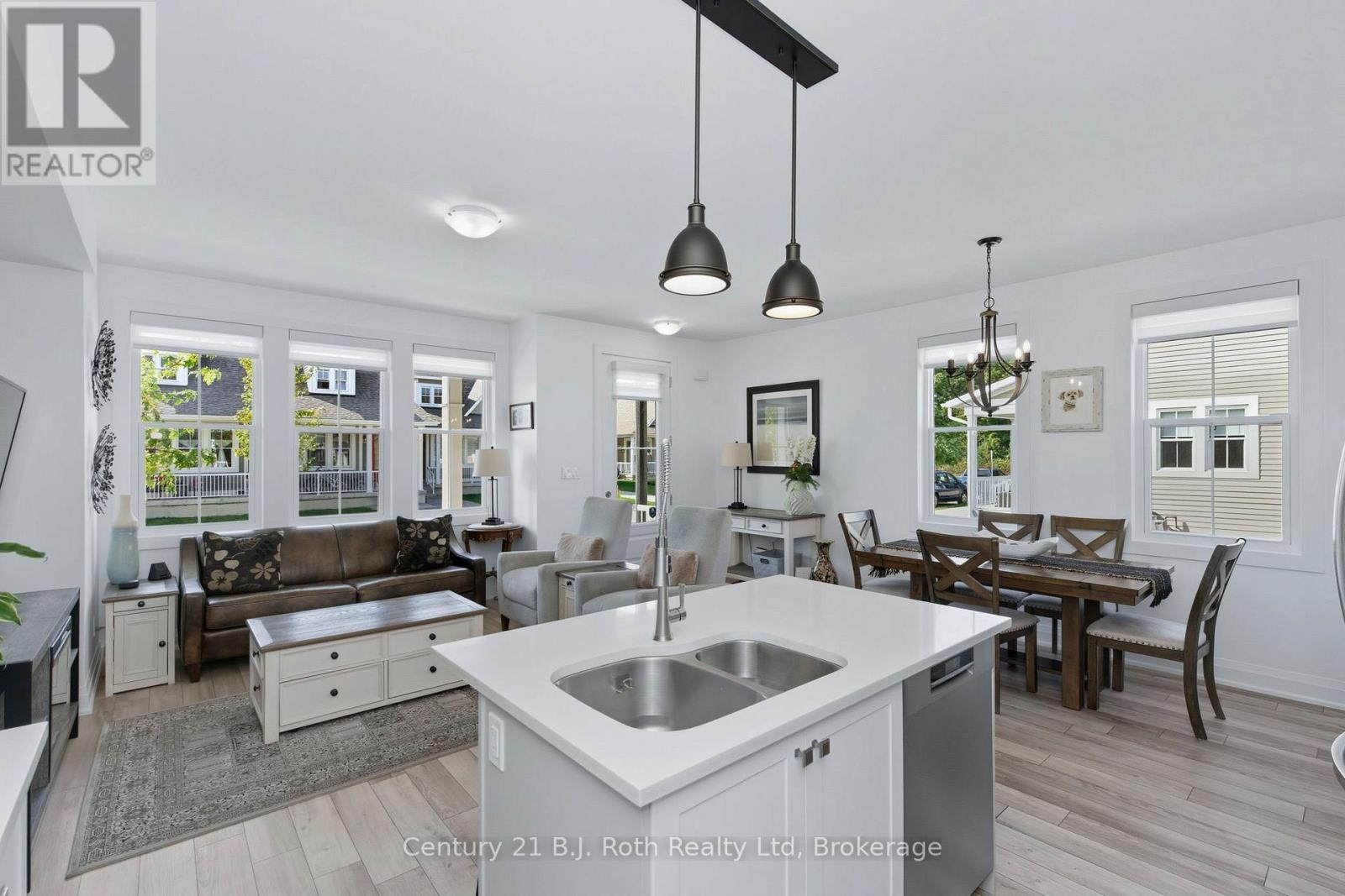 67 Discovery Trail, Midland, Ontario  L4K 0H5 - Photo 9 - S13040164