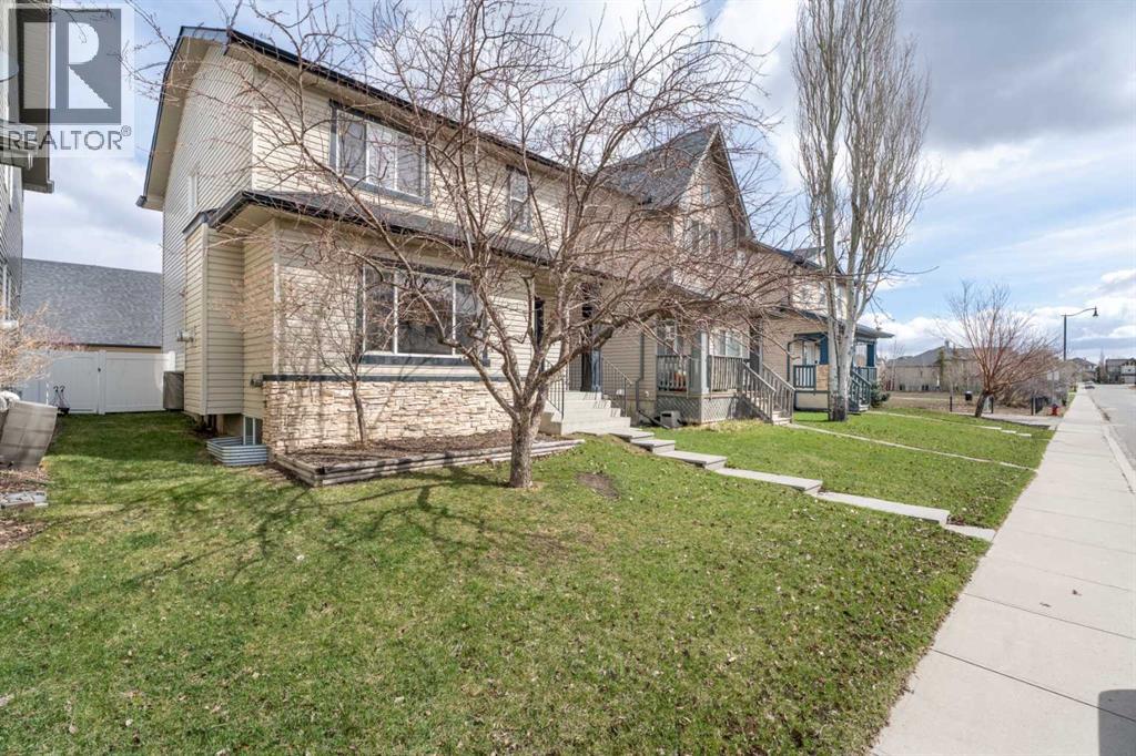 108 Drake Landing Court, Okotoks, Alberta  T1S 2M3 - Photo 3 - A2304866