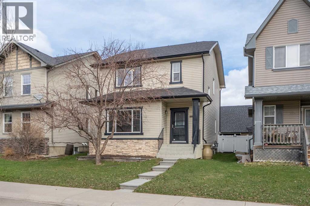 108 Drake Landing Court, Okotoks, Alberta  T1S 2M3 - Photo 4 - A2304866