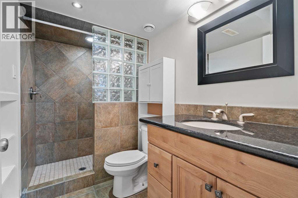 108 Drake Landing Court, Okotoks, Alberta  T1S 2M3 - Photo 41 - A2304866