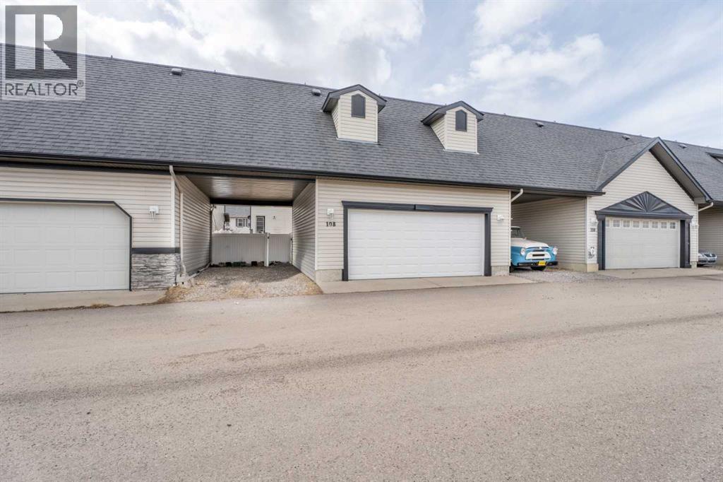 108 Drake Landing Court, Okotoks, Alberta  T1S 2M3 - Photo 47 - A2304866