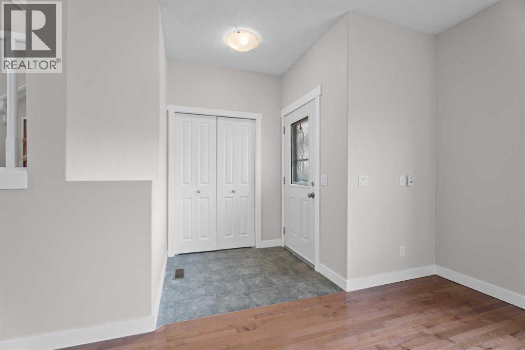 108 Drake Landing Court, Okotoks, Alberta  T1S 2M3 - Photo 6 - A2304866