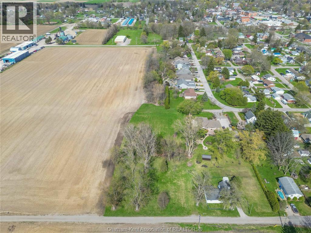 19 Henry Street North, Ridgetown, Ontario  N0P 2C0 - Photo 5 - 26007835