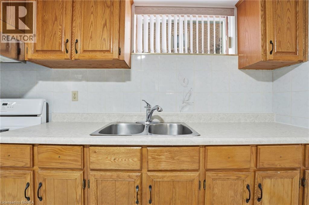 75 Ludlow Crescent, Brantford, Ontario  N3P 1X2 - Photo 36 - 40811659