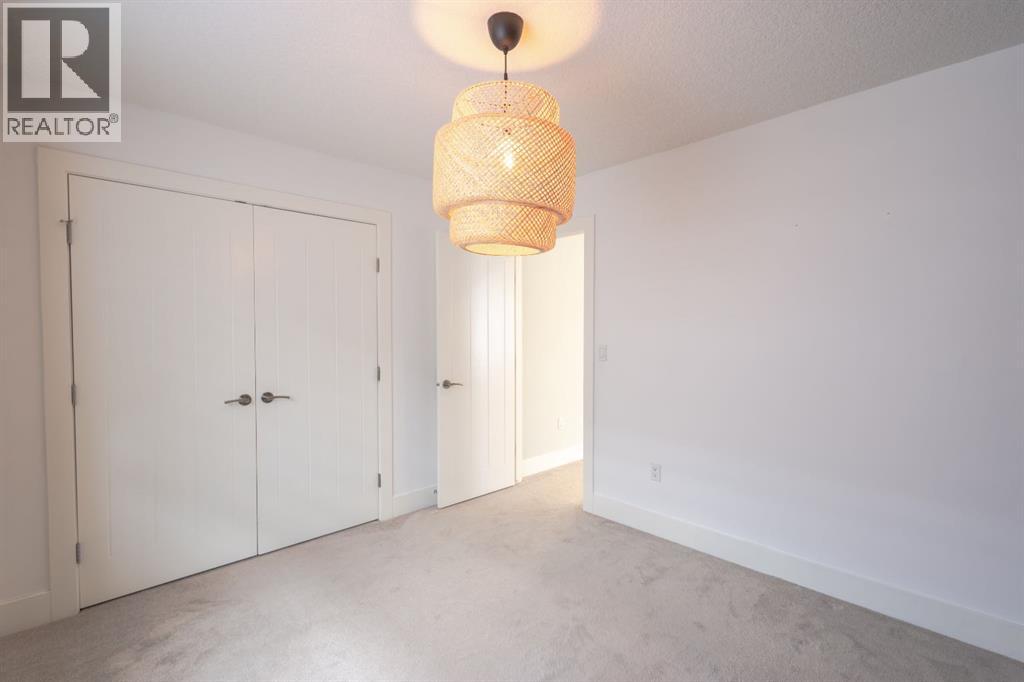 148 Baysprings Court SW, Airdrie, Alberta  T4B 3X7 - Photo 22 - A2299469