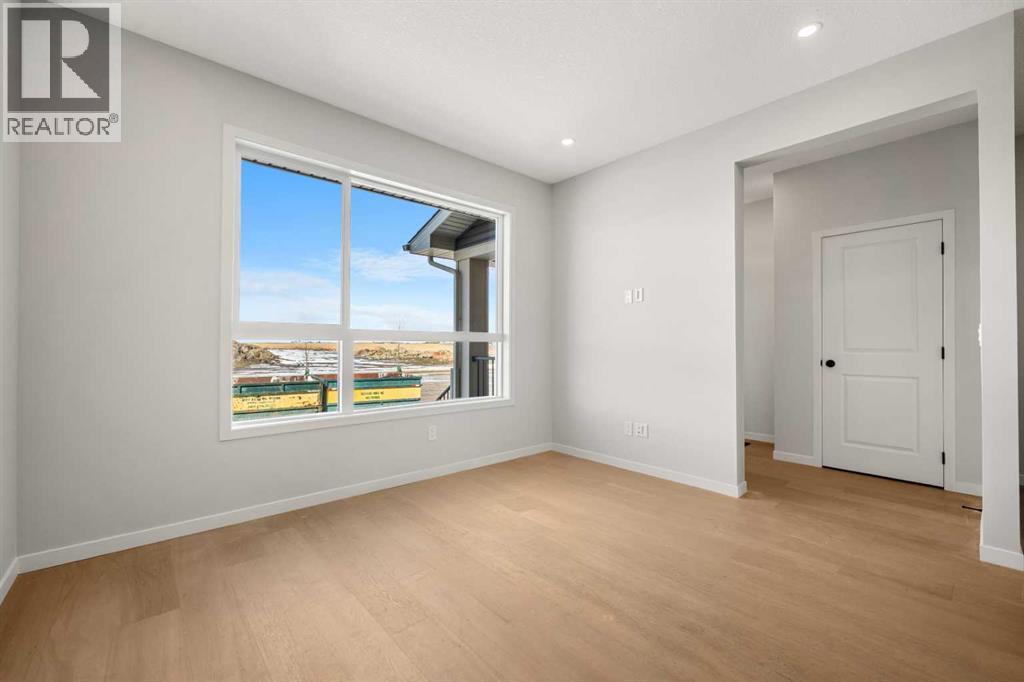 213 Bridgeport Gate, Chestermere, Alberta  T1X 3E2 - Photo 5 - A2300235