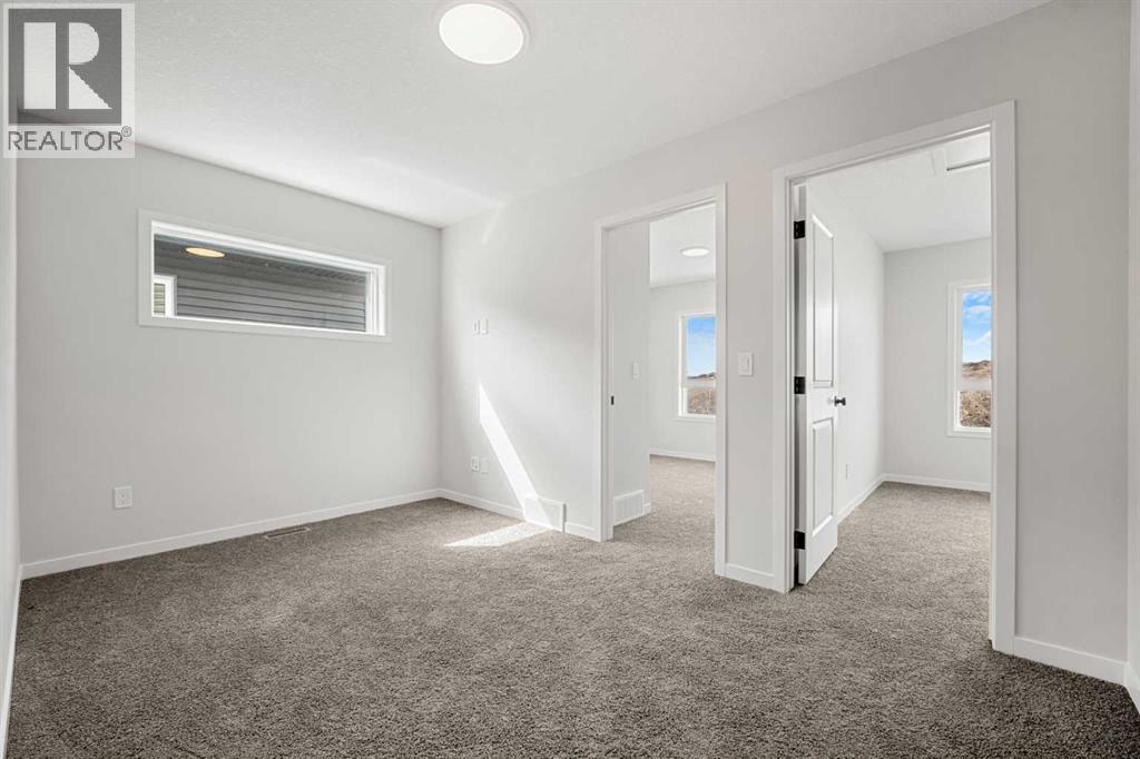 213 Bridgeport Gate, Chestermere, Alberta  T1X 3E2 - Photo 18 - A2300235