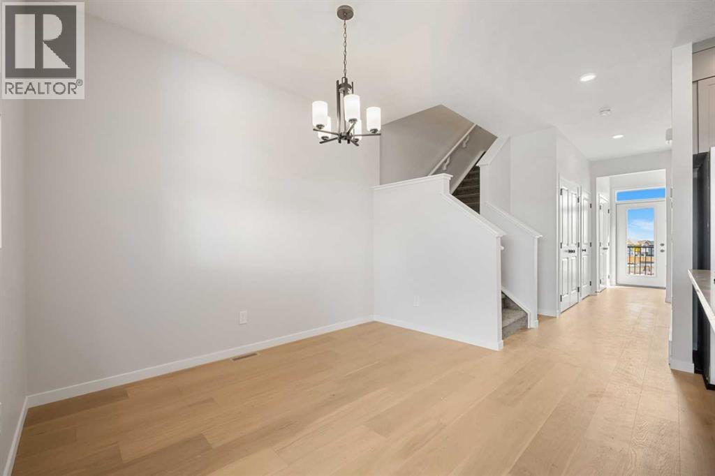 213 Bridgeport Gate, Chestermere, Alberta  T1X 3E2 - Photo 8 - A2300235