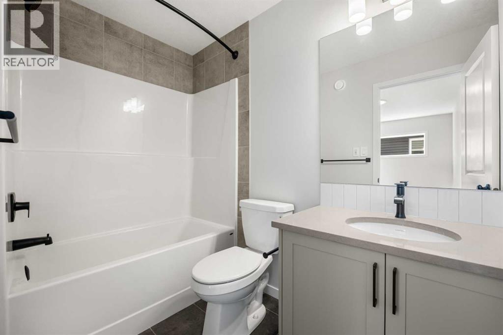 213 Bridgeport Gate, Chestermere, Alberta  T1X 3E2 - Photo 34 - A2300235