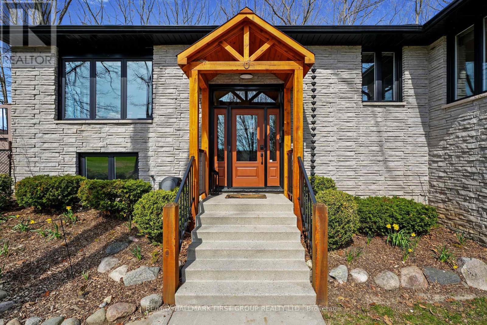 500 Honey Road, Cramahe, Ontario  K0K 1S0 - Photo 4 - X12827256