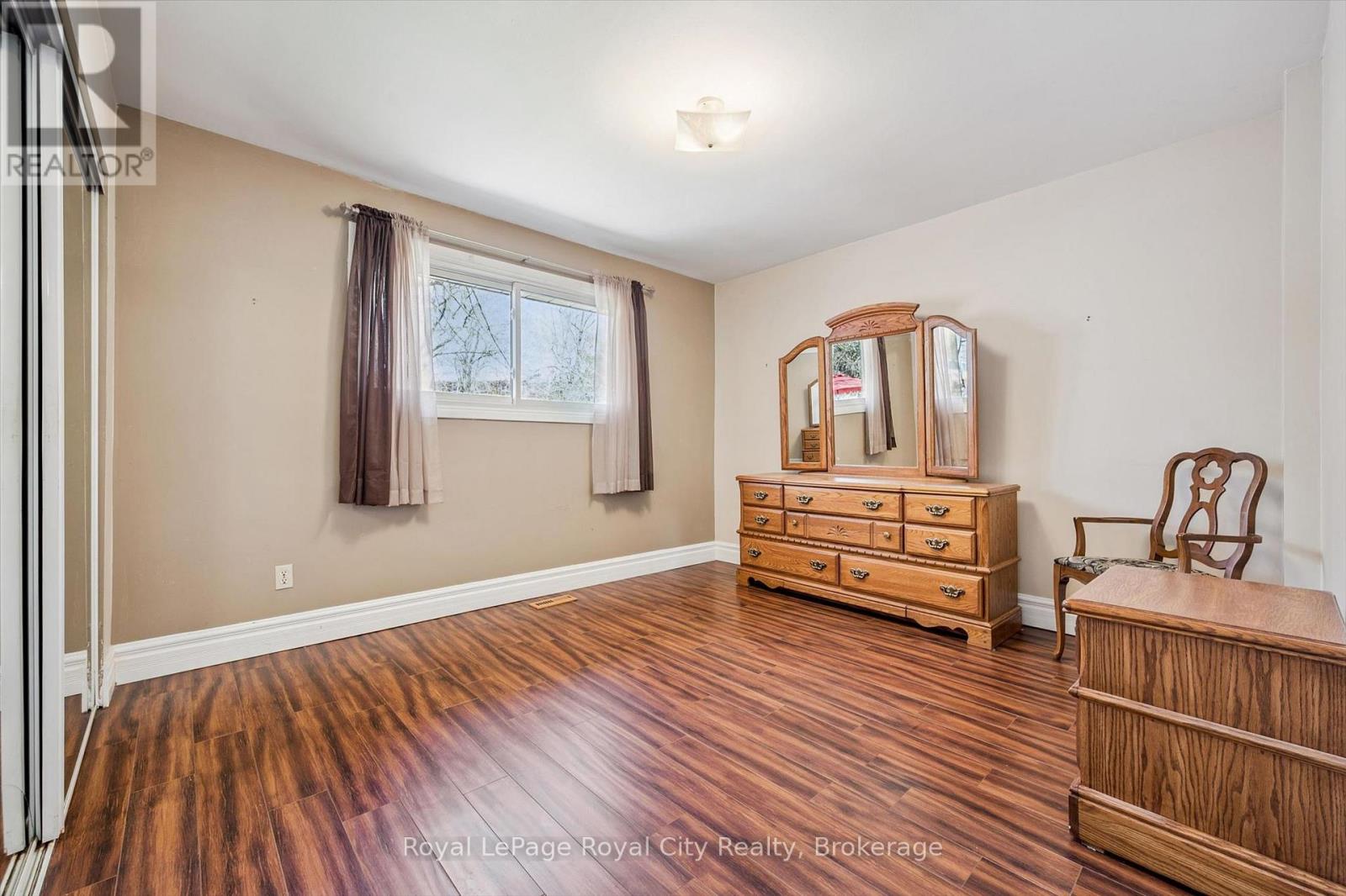 11 Gregory Place, Guelph, Ontario  N1H 6Y5 - Photo 15 - X13035184