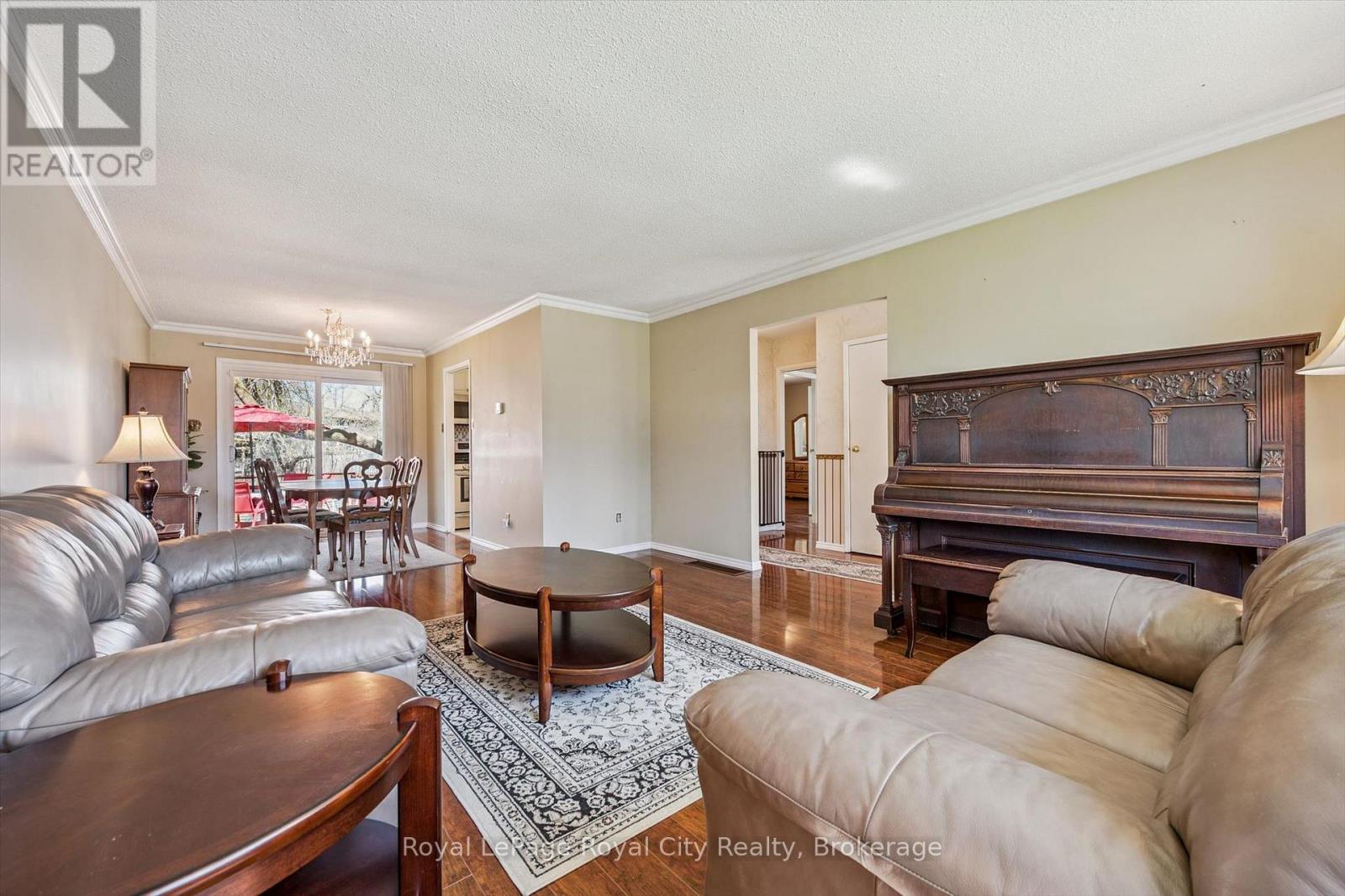 11 Gregory Place, Guelph, Ontario  N1H 6Y5 - Photo 8 - X13035184