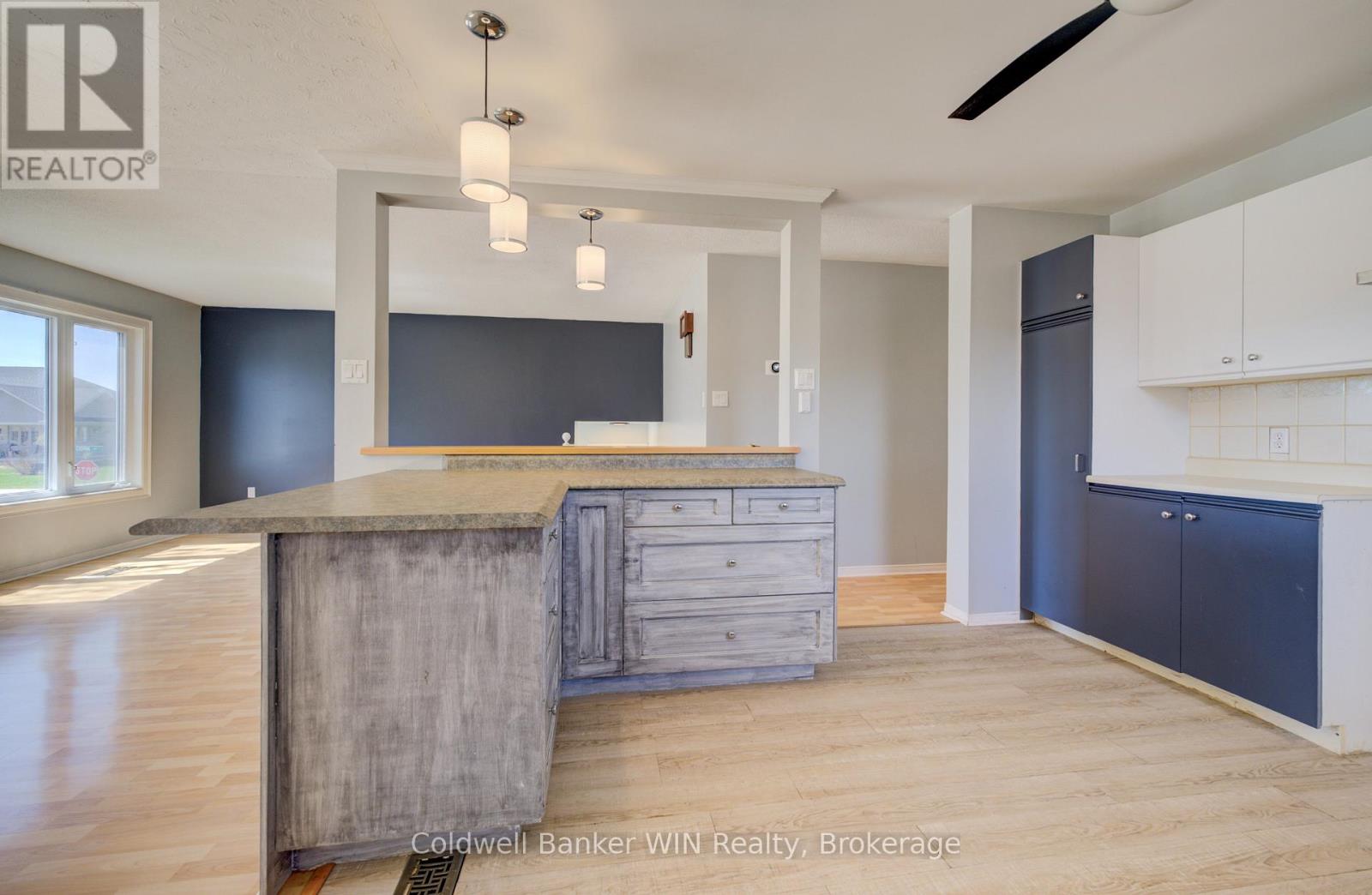 103 Melissa Crescent, Wellington North, Ontario  N0G 2L3 - Photo 16 - X13040006