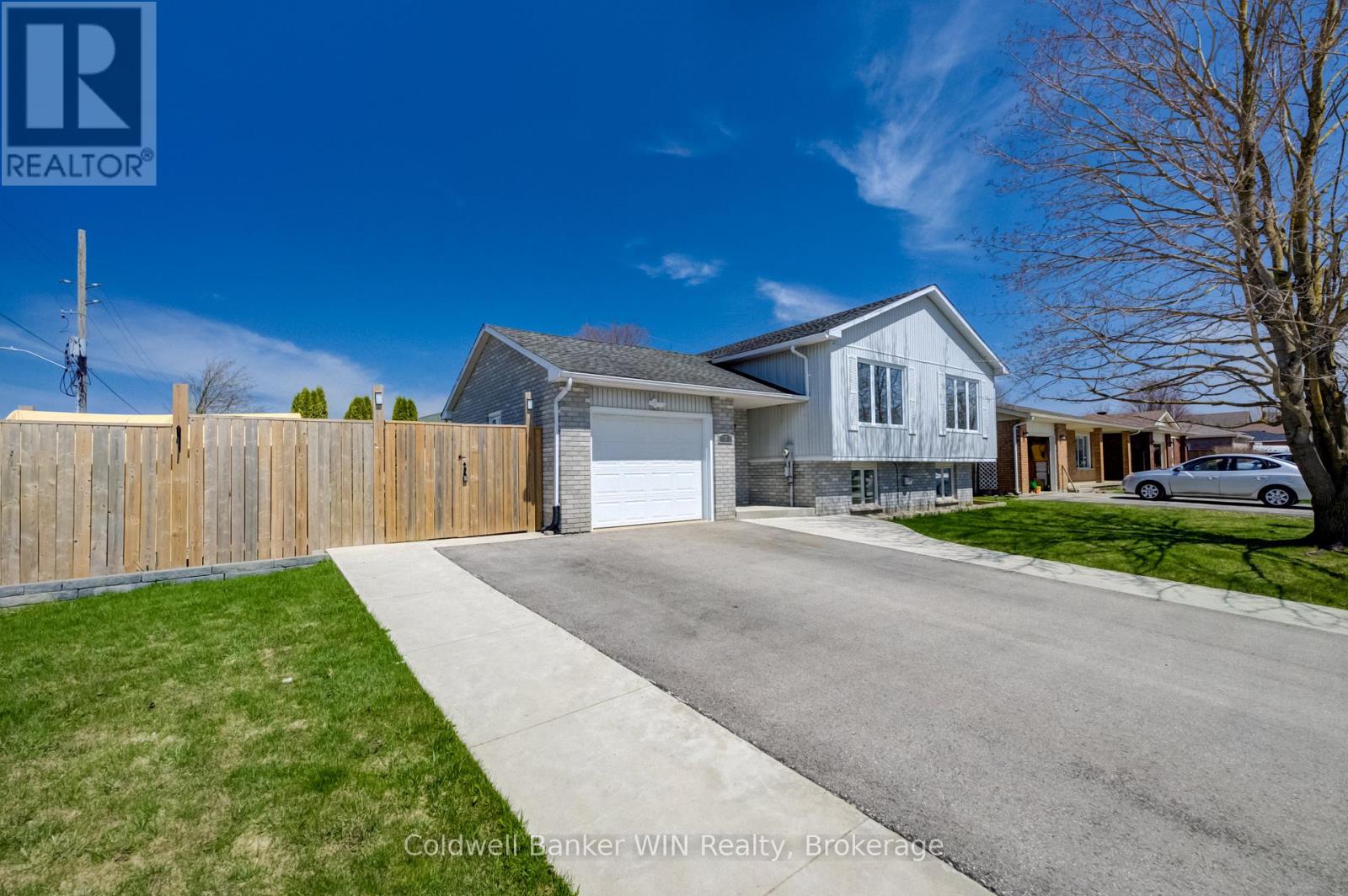 103 Melissa Crescent, Wellington North, Ontario  N0G 2L3 - Photo 2 - X13040006