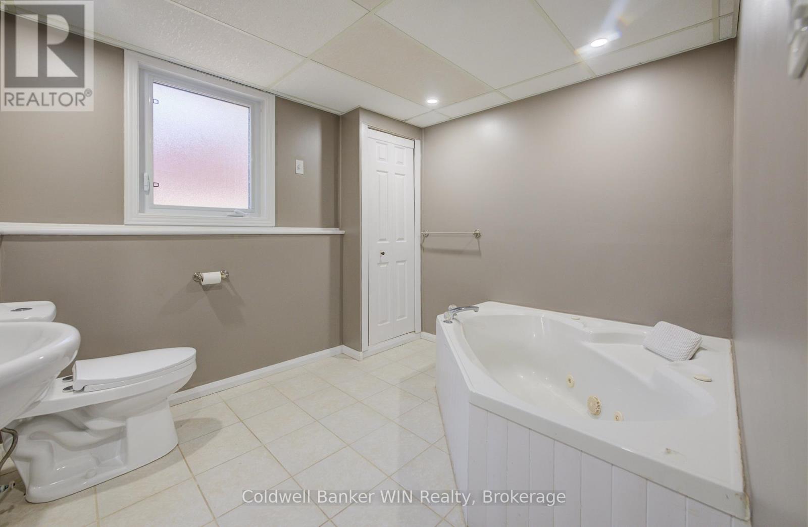 103 Melissa Crescent, Wellington North, Ontario  N0G 2L3 - Photo 32 - X13040006