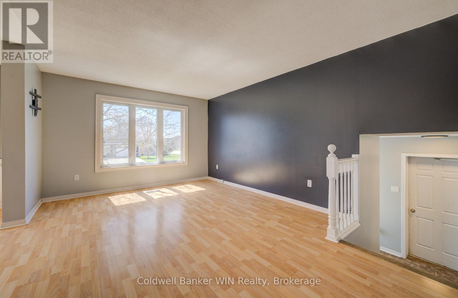 103 Melissa Crescent, Wellington North, Ontario  N0G 2L3 - Photo 8 - X13040006