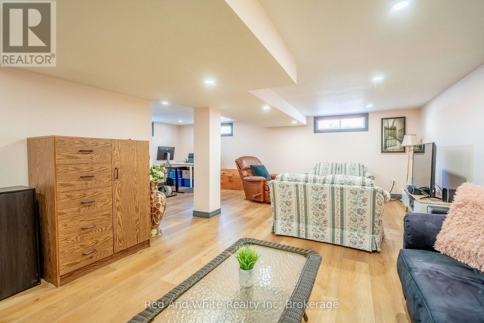 1034 Winterhalt Avenue, Cambridge, Ontario  N3H 4J9 - Photo 26 - X13040052