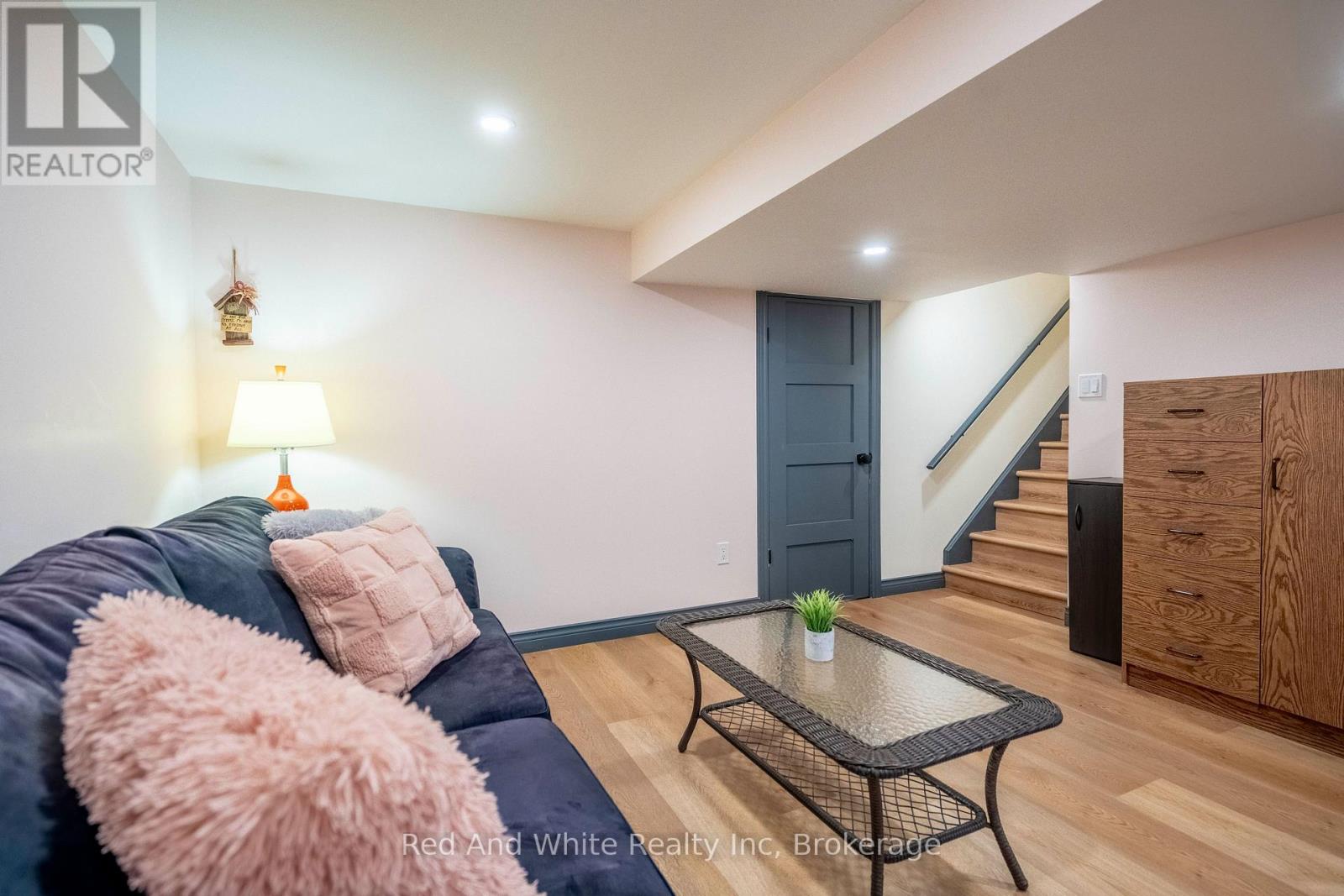 1034 Winterhalt Avenue, Cambridge, Ontario  N3H 4J9 - Photo 29 - X13040052