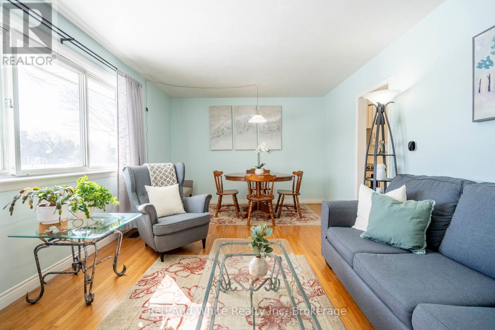 1034 Winterhalt Avenue, Cambridge, Ontario  N3H 4J9 - Photo 8 - X13040052