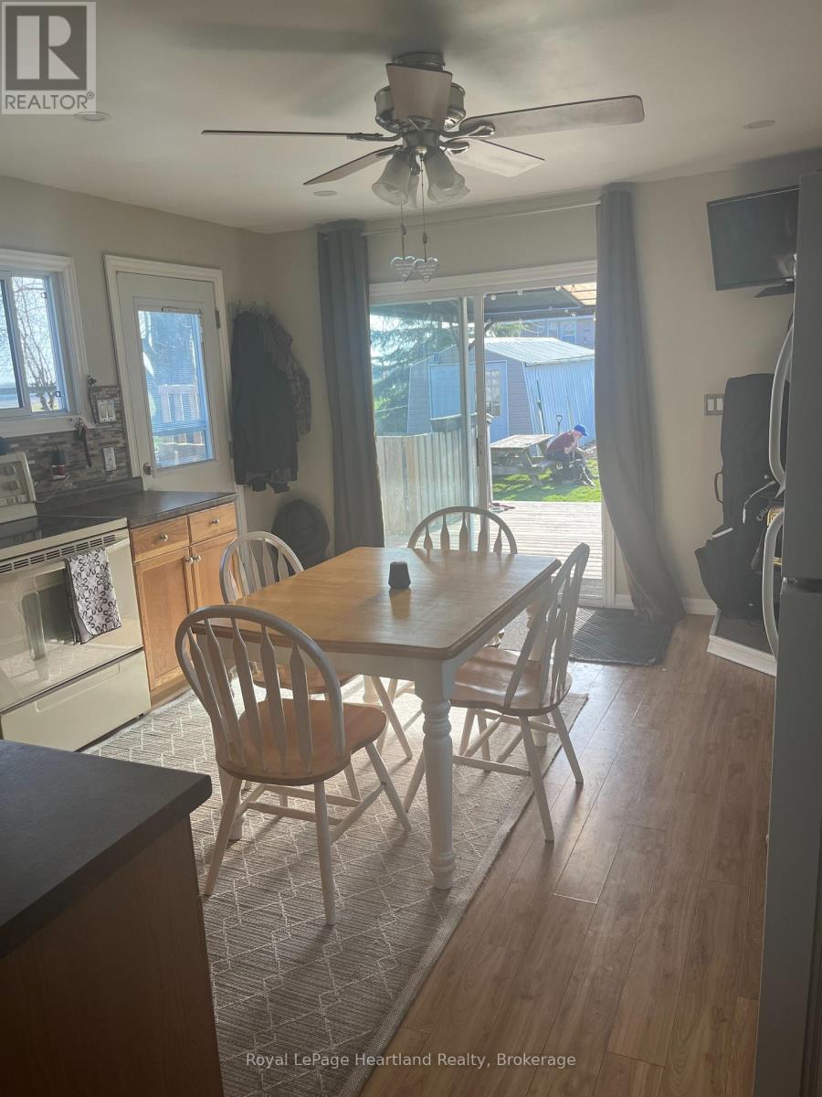 38 Goshen Street S, Bluewater, Ontario  N0M 2T0 - Photo 6 - X13040128