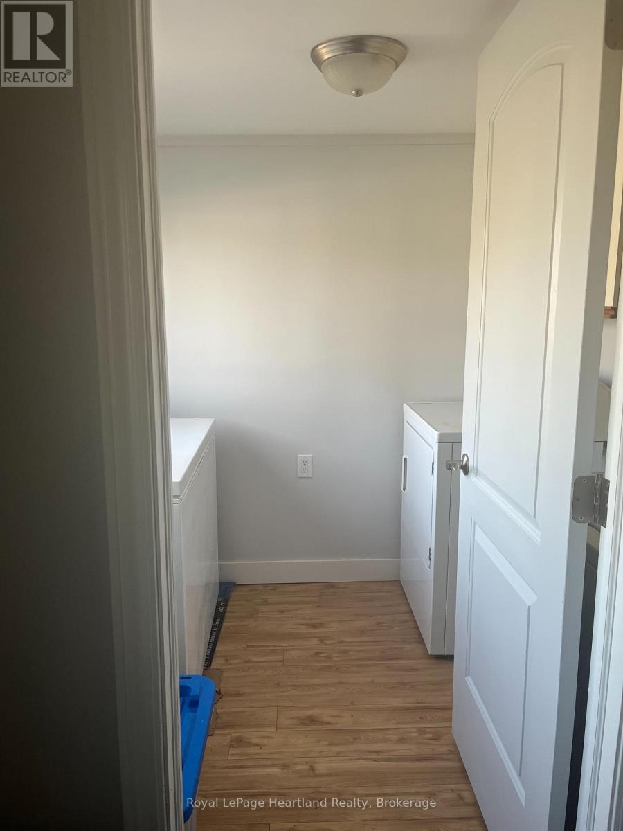 38 Goshen Street S, Bluewater, Ontario  N0M 2T0 - Photo 8 - X13040128