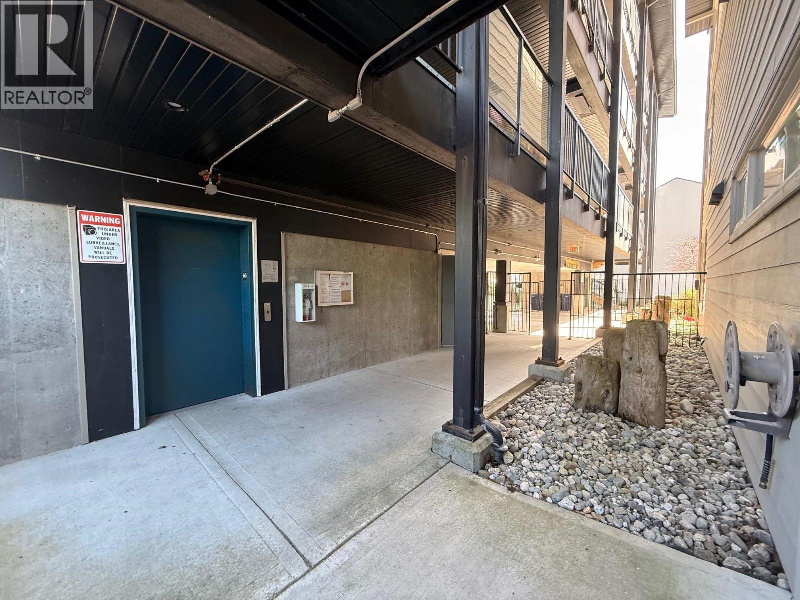 206 5604 Inlet Avenue, Sechelt, British Columbia  V7Z 0H7 - Photo 5 - R3115458