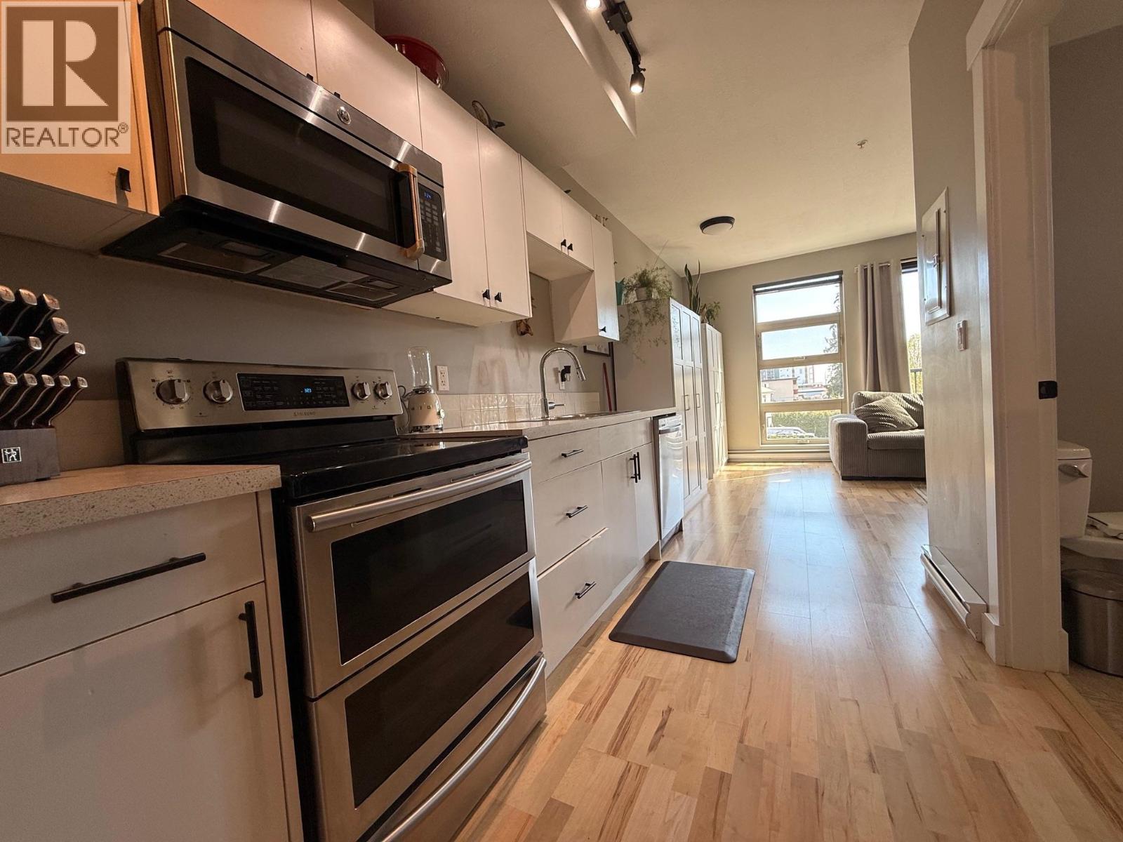 206 5604 Inlet Avenue, Sechelt, British Columbia  V7Z 0H7 - Photo 7 - R3115458