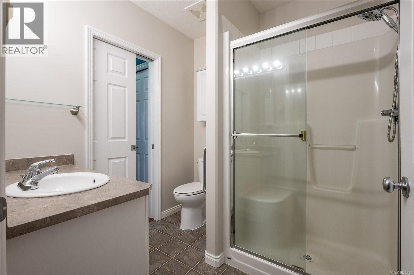 311 1633 Dufferin Cres, Nanaimo, British Columbia  V9S 5T4 - Photo 31 - 1032221