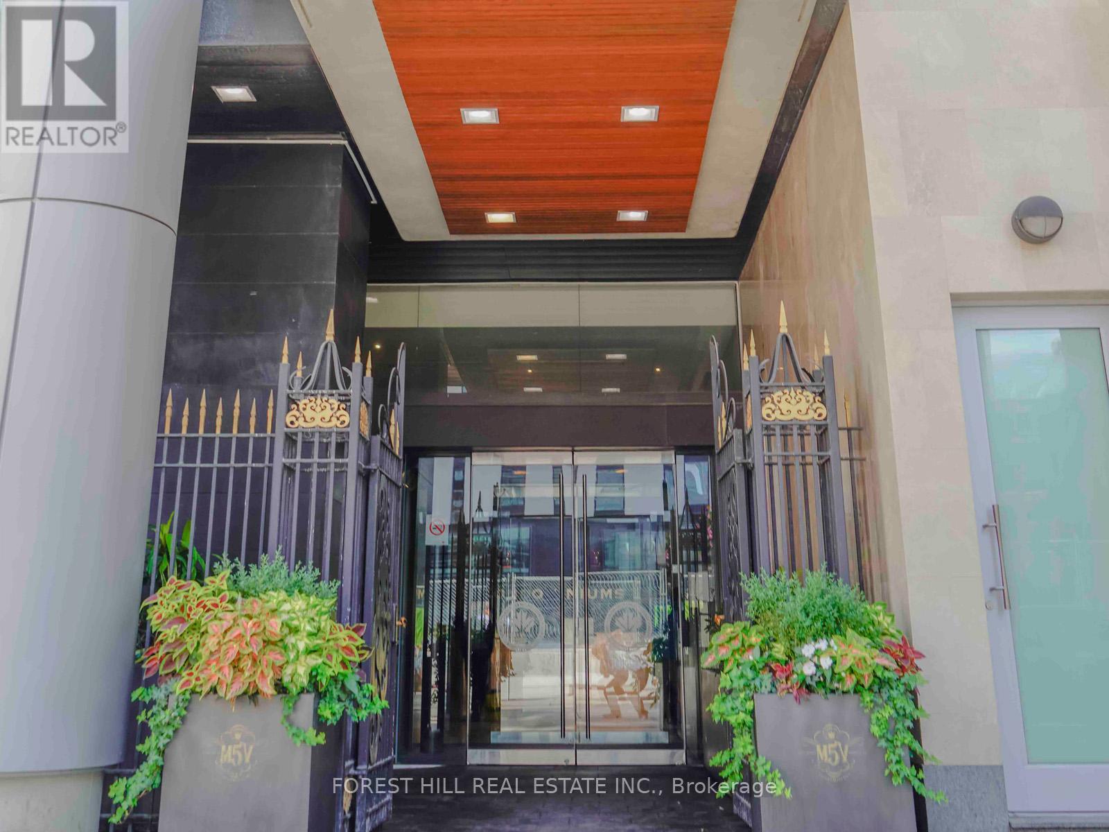 Unknown Address, ,    - Photo 2 - C13040000