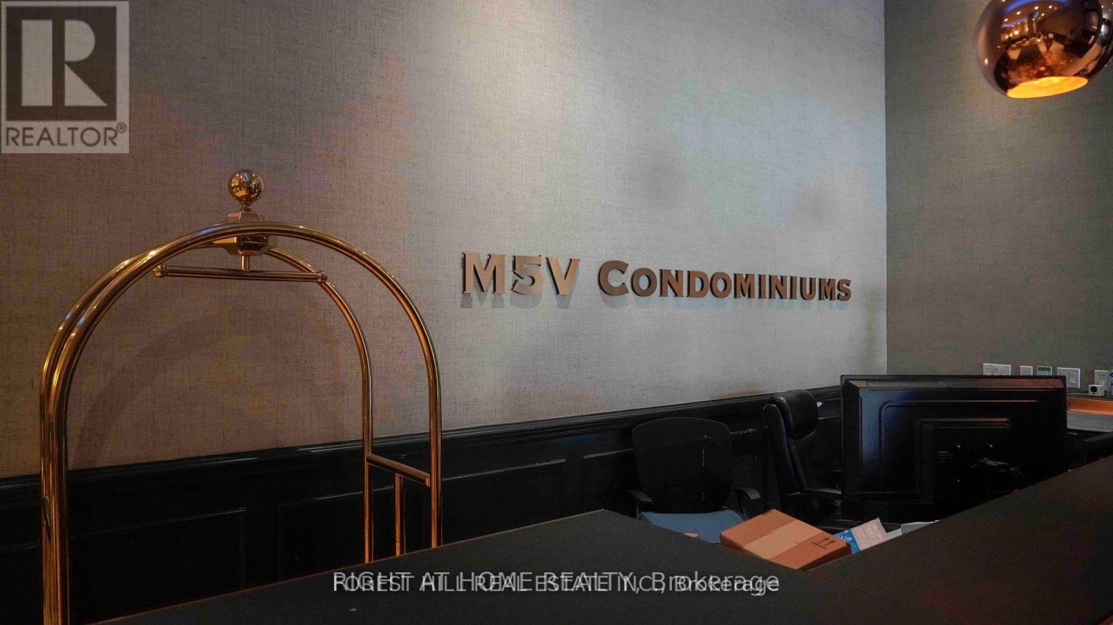 Unknown Address, ,    - Photo 3 - C13040000