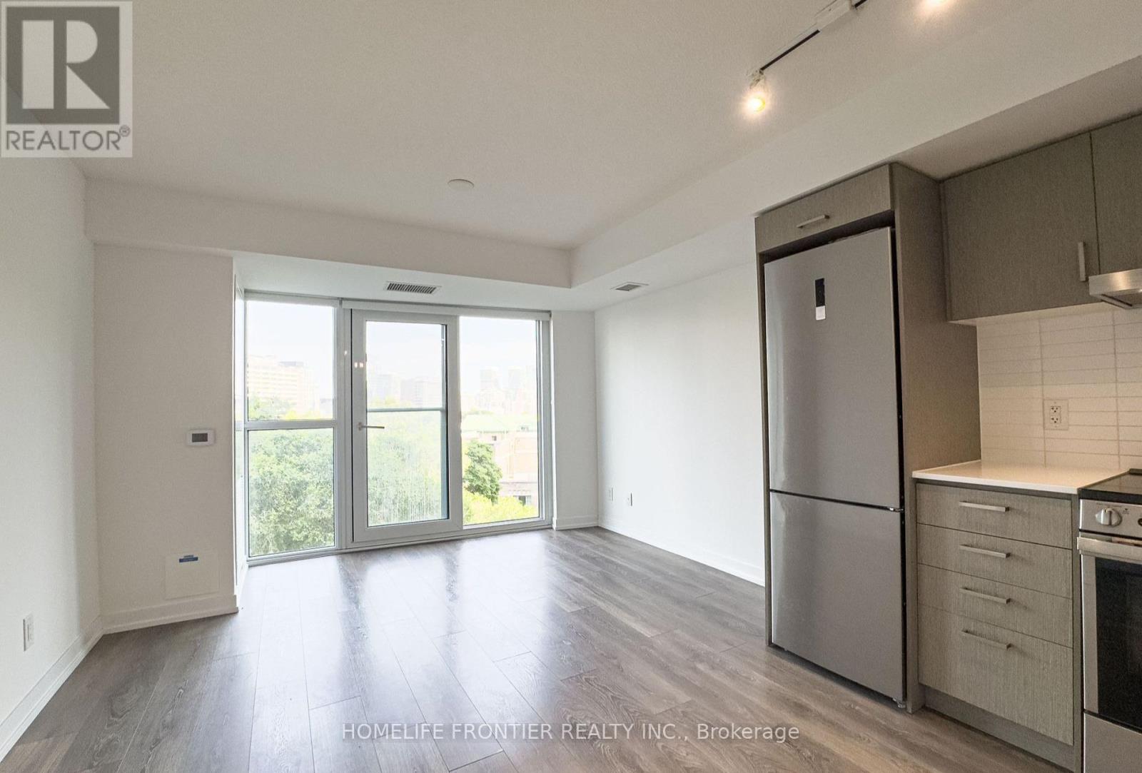 702 - 219 DUNDAS STREET E, Toronto, Ontario