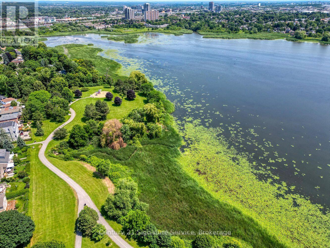 756 Breezy Drive, Pickering, Ontario  L1W 2X7 - Photo 32 - E13040040