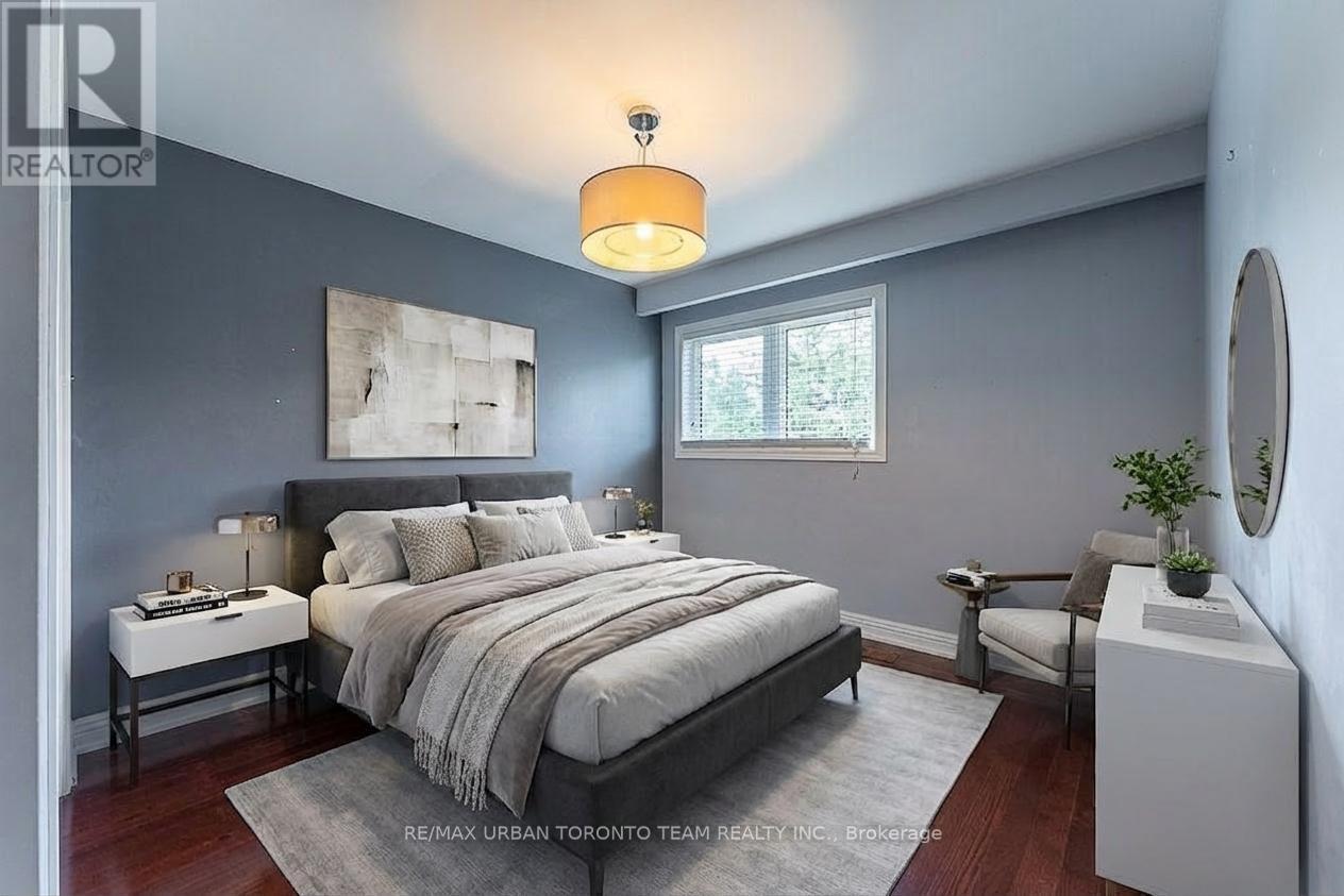 35 Brumwell Street, Toronto, Ontario  M1C 2K7 - Photo 6 - E13040162