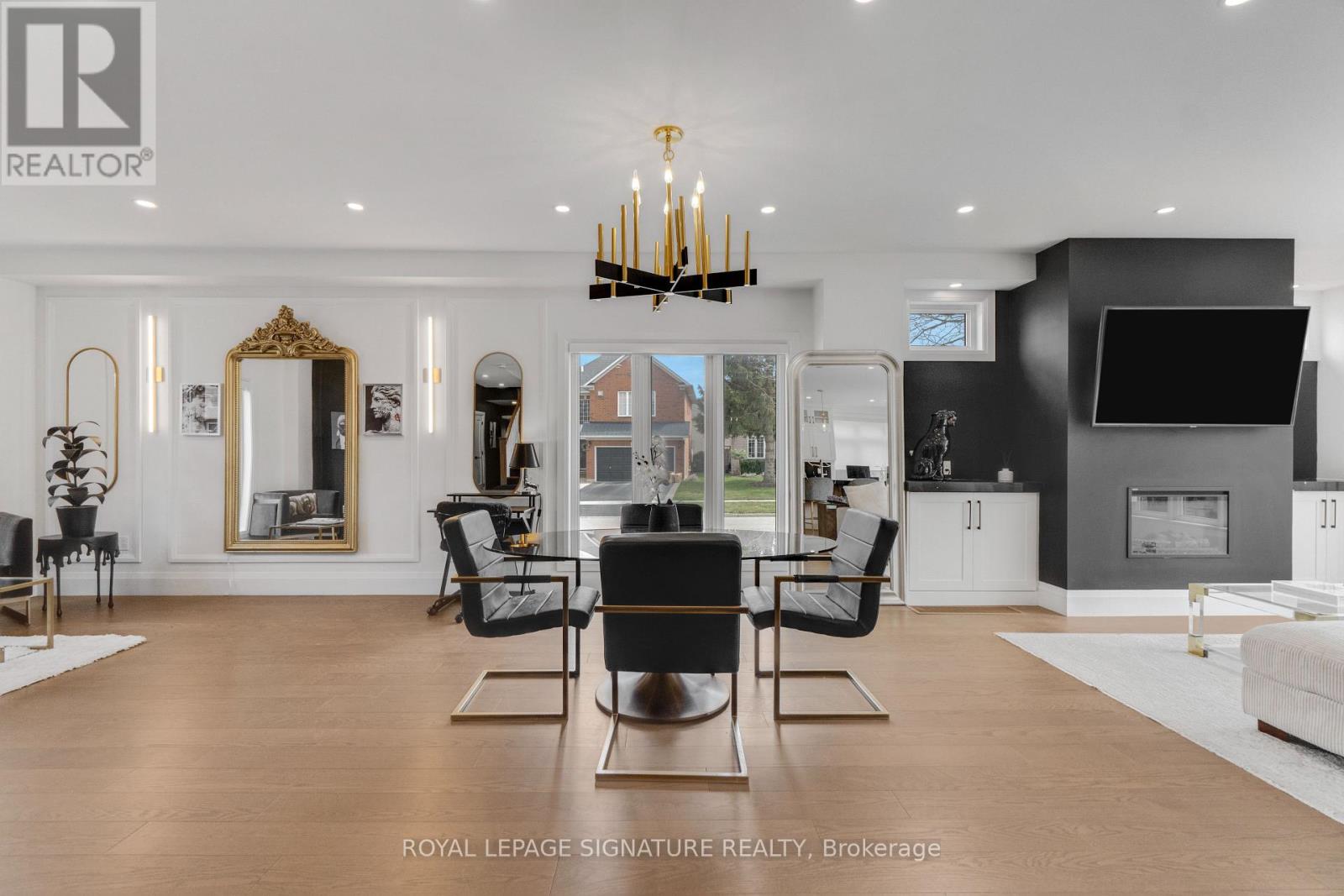 2324 Hilltop Lane, Oakville, Ontario  L6M 3M8 - Photo 12 - W13035778