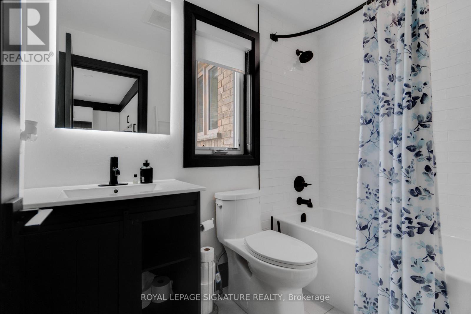 2324 Hilltop Lane, Oakville, Ontario  L6M 3M8 - Photo 32 - W13035778