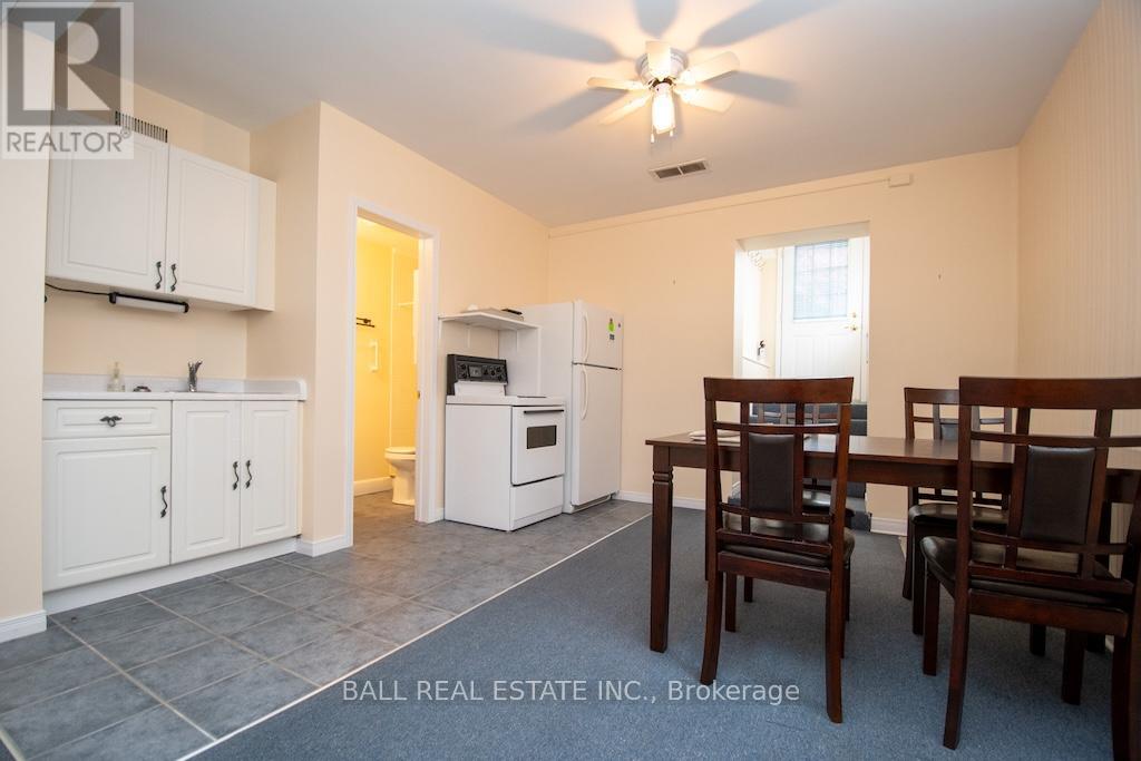 1684 Sherbrooke Street, Peterborough, Ontario  K9J 6X4 - Photo 26 - X12434530