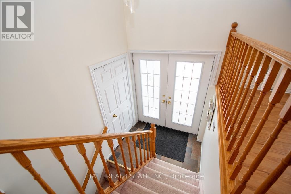 1684 Sherbrooke Street, Peterborough, Ontario  K9J 6X4 - Photo 3 - X12434530