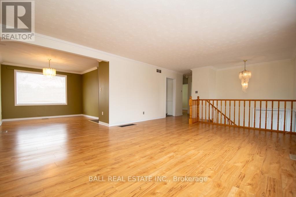 1684 Sherbrooke Street, Peterborough, Ontario  K9J 6X4 - Photo 6 - X12434530