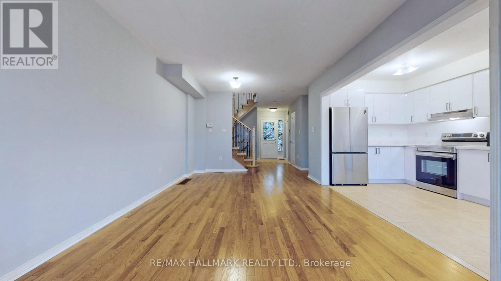 55 Walkview Crescent, Richmond Hill, Ontario  L4E 4H6 - Photo 10 - N13040048