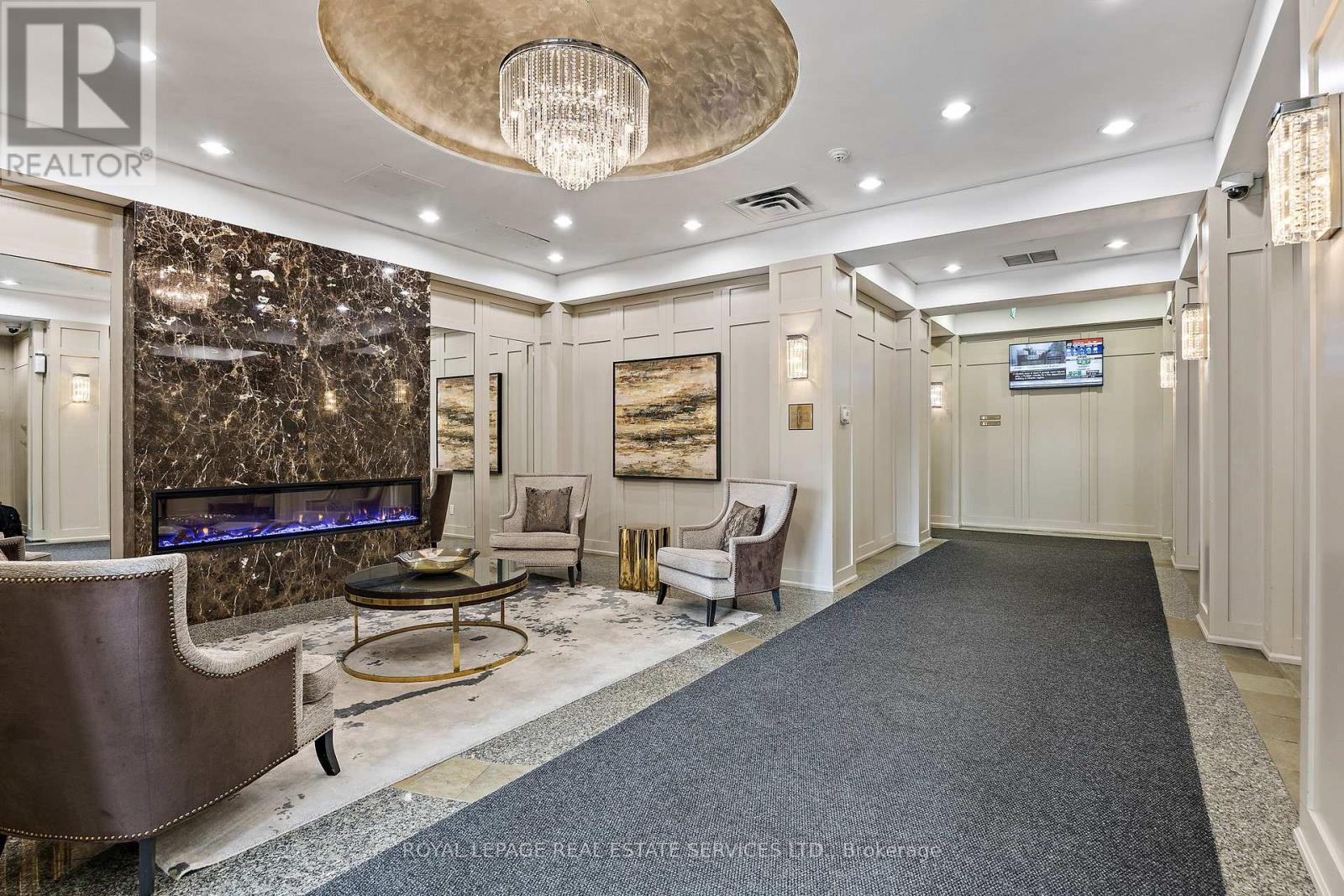 101 - 9 Northern Heights Drive, Richmond Hill, Ontario  L4B 4M5 - Photo 3 - N13040068