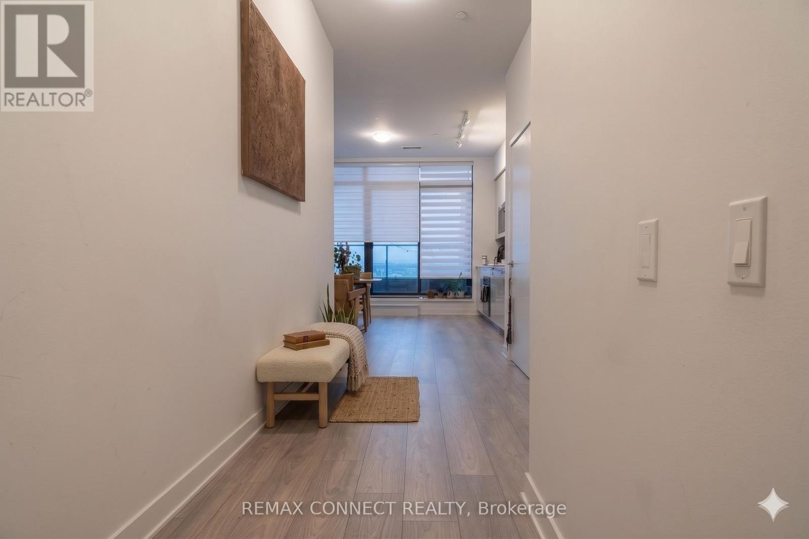 3301 - 2920 Highway 7 Road, Vaughan, Ontario  L4K 0P4 - Photo 3 - N13040104