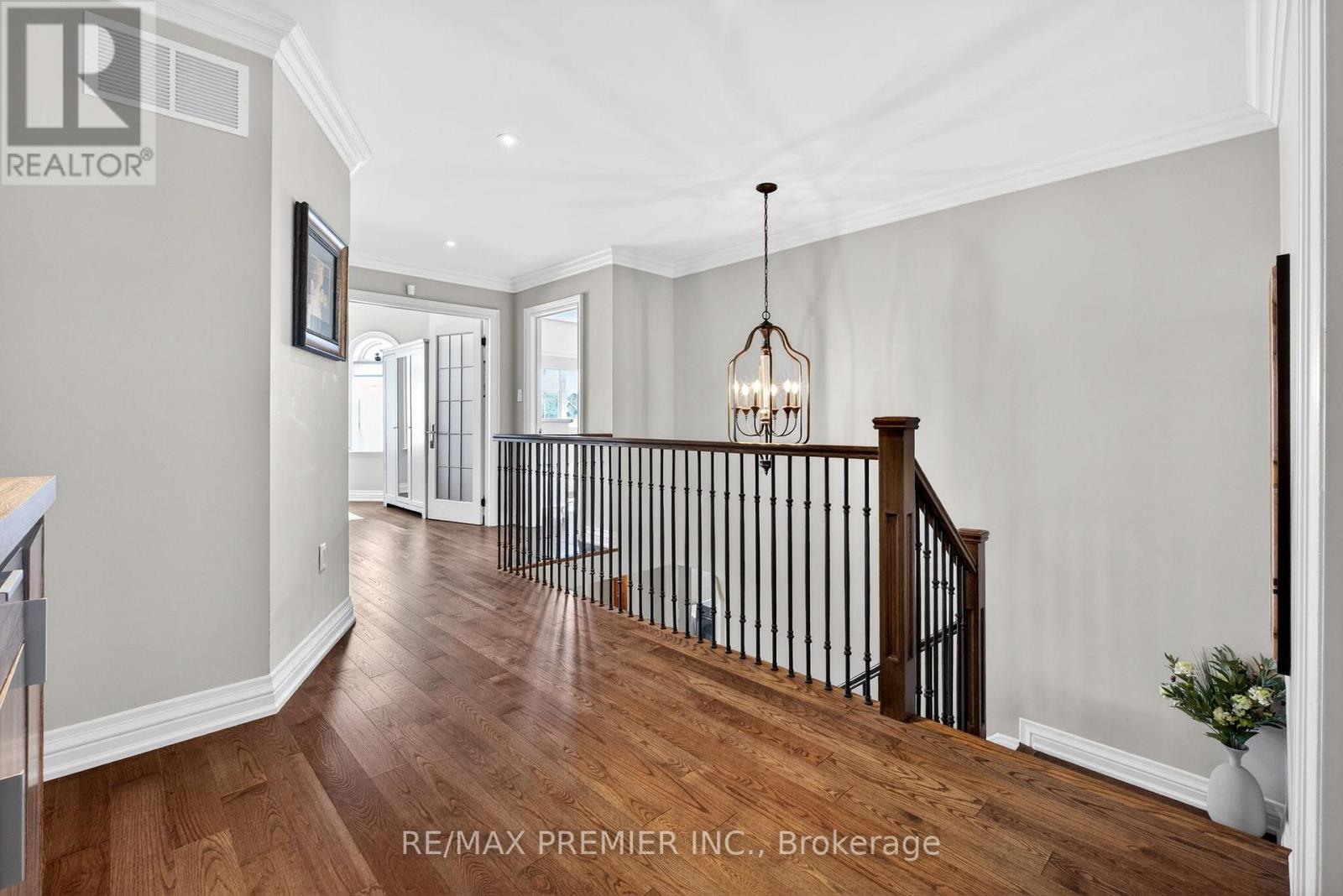 38 Helmsdale Avenue, Vaughan (Maple), Ontario  L6A 2G5 - Photo 23 - N13040136