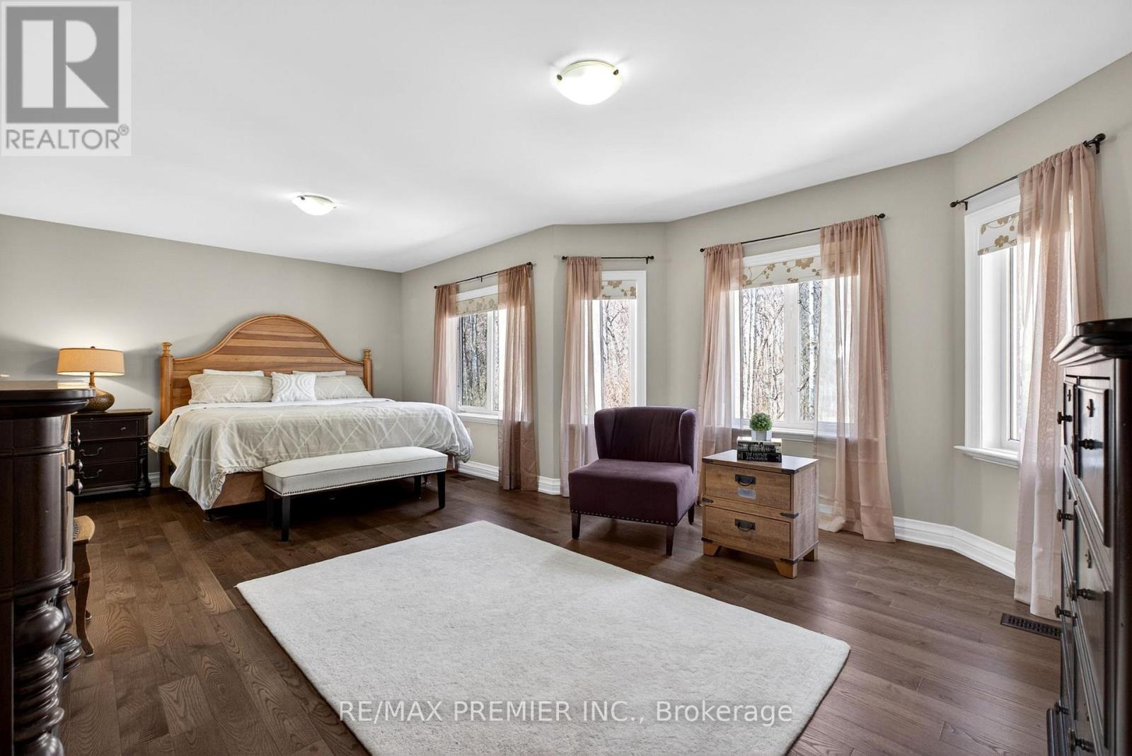 38 Helmsdale Avenue, Vaughan (Maple), Ontario  L6A 2G5 - Photo 24 - N13040136