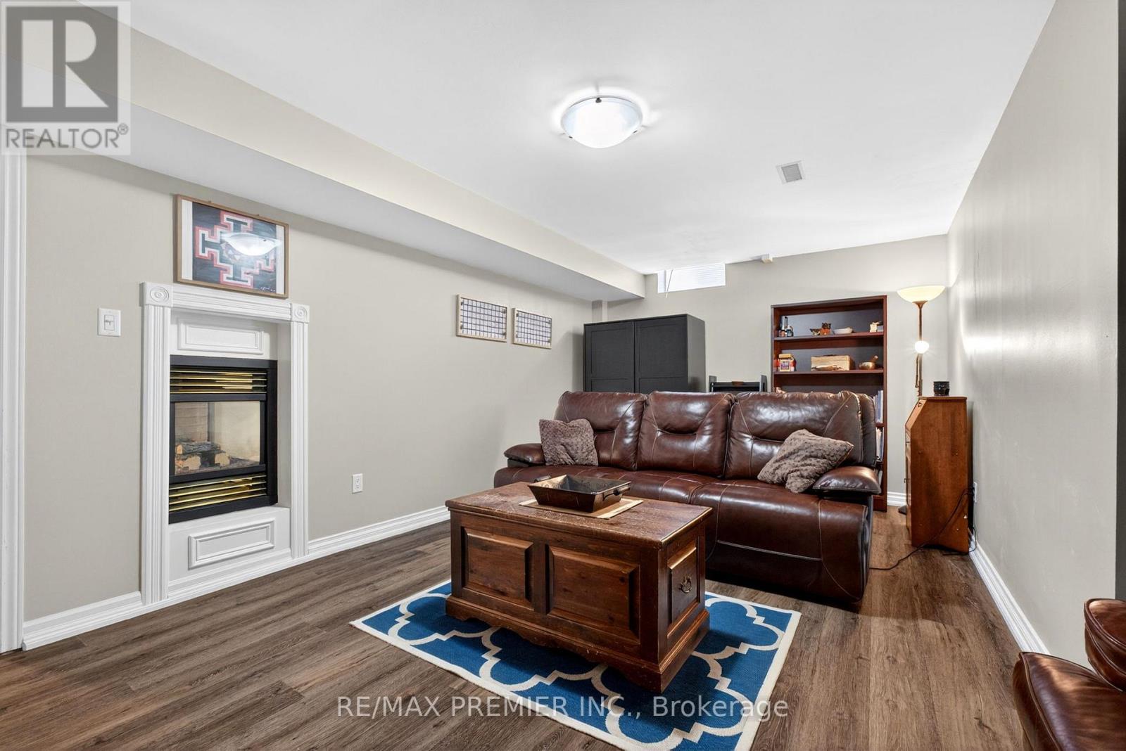 38 Helmsdale Avenue, Vaughan (Maple), Ontario  L6A 2G5 - Photo 41 - N13040136