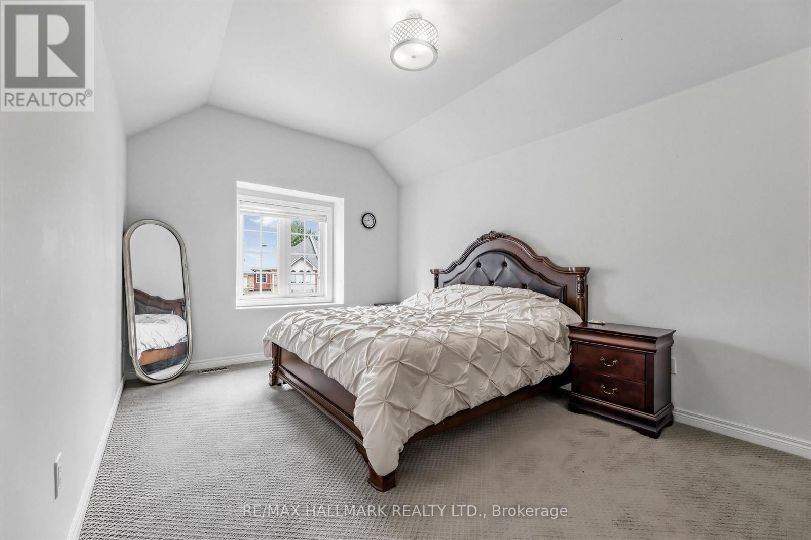 76 Westbury Court, Richmond Hill, Ontario  L4S 2L2 - Photo 24 - N13040170