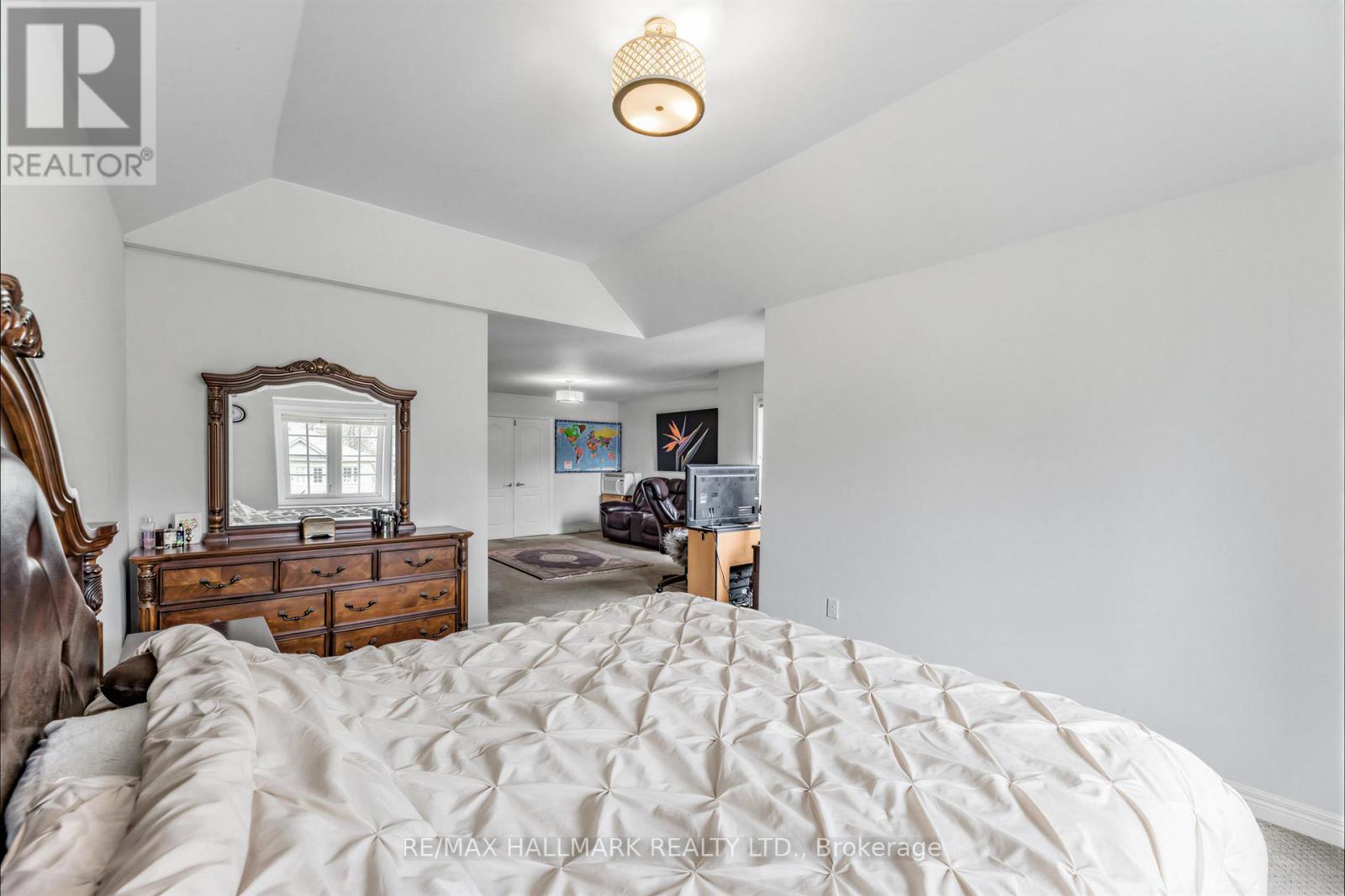 76 Westbury Court, Richmond Hill, Ontario  L4S 2L2 - Photo 27 - N13040170