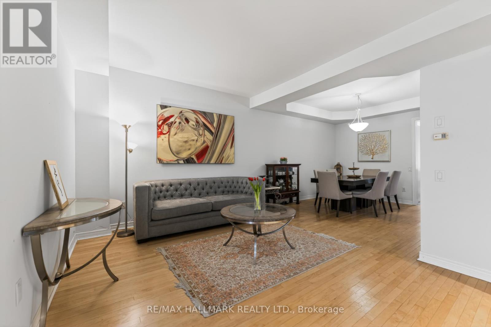 76 Westbury Court, Richmond Hill, Ontario  L4S 2L2 - Photo 3 - N13040170