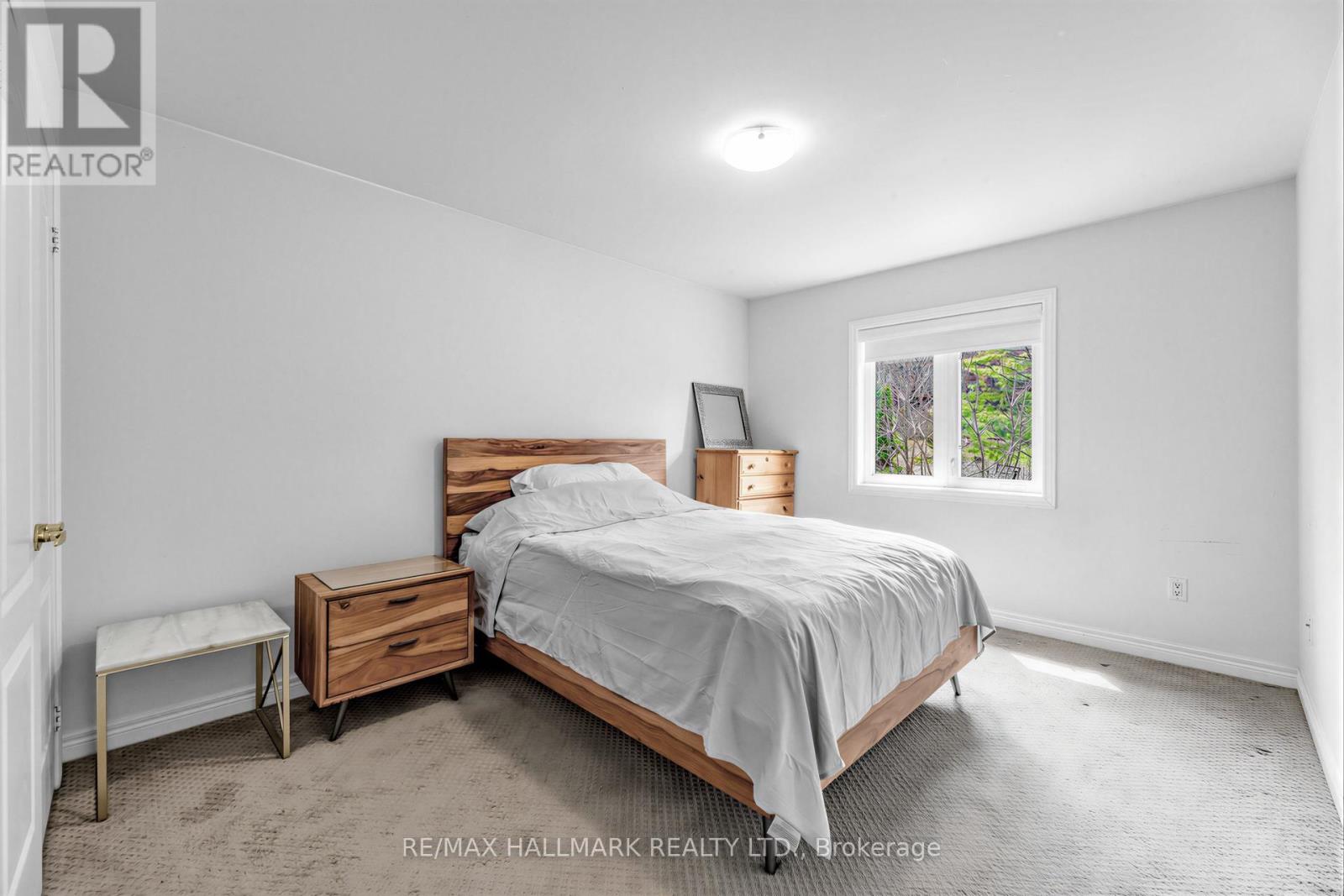 76 Westbury Court, Richmond Hill, Ontario  L4S 2L2 - Photo 32 - N13040170