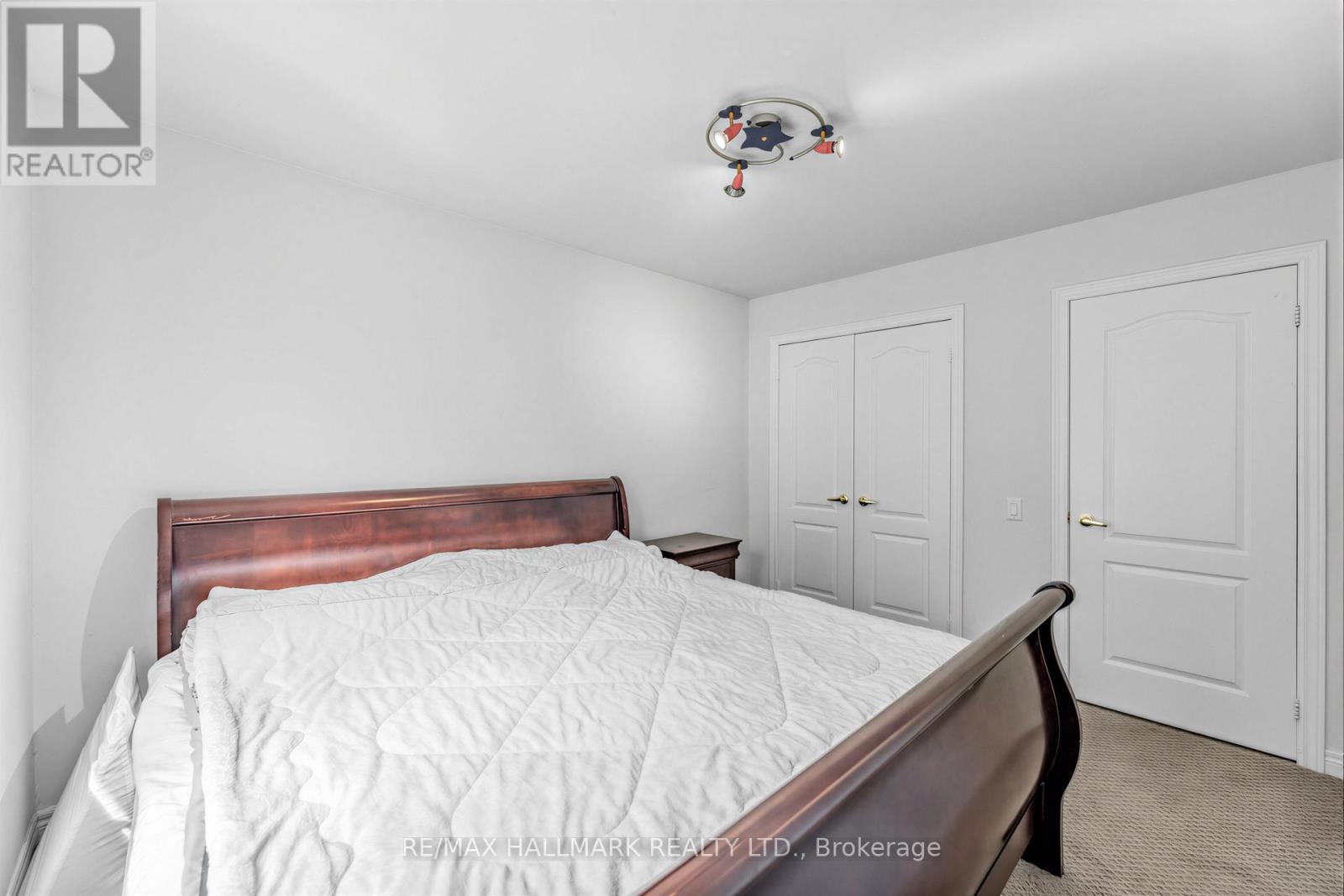 76 Westbury Court, Richmond Hill, Ontario  L4S 2L2 - Photo 37 - N13040170