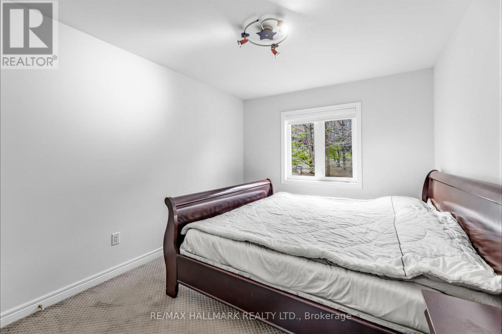 76 Westbury Court, Richmond Hill, Ontario  L4S 2L2 - Photo 38 - N13040170